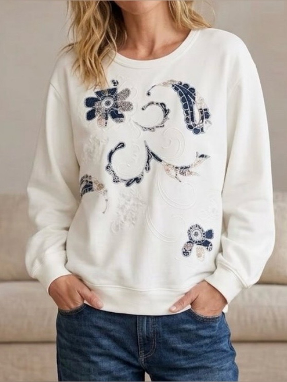 Johnny Was Jade Solis Paisley Embroidered Crew Neck Sweatshirt Top White M